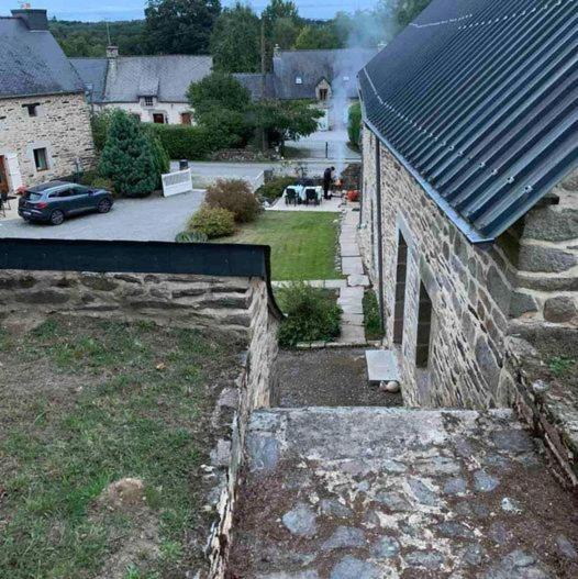 Stone Cottage With Modern Cosy Interior Near To Josselin Perfect Retreat For Writers Or Star Gazers Guegon Bagian luar foto